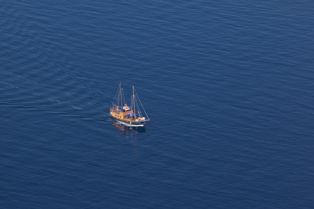 Adore Santorini Imerovígli Buitenkant foto